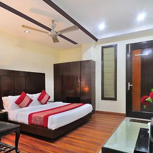 Staybook Hotel Aira New Delhi Railway Station Paharganj